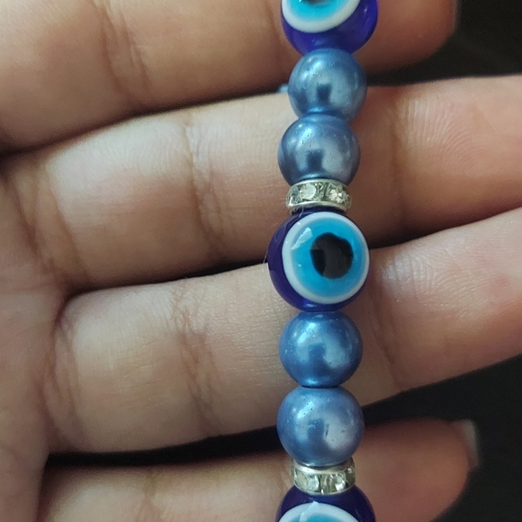 Blue Evil Eye Bracelet - Picture 5 of 8